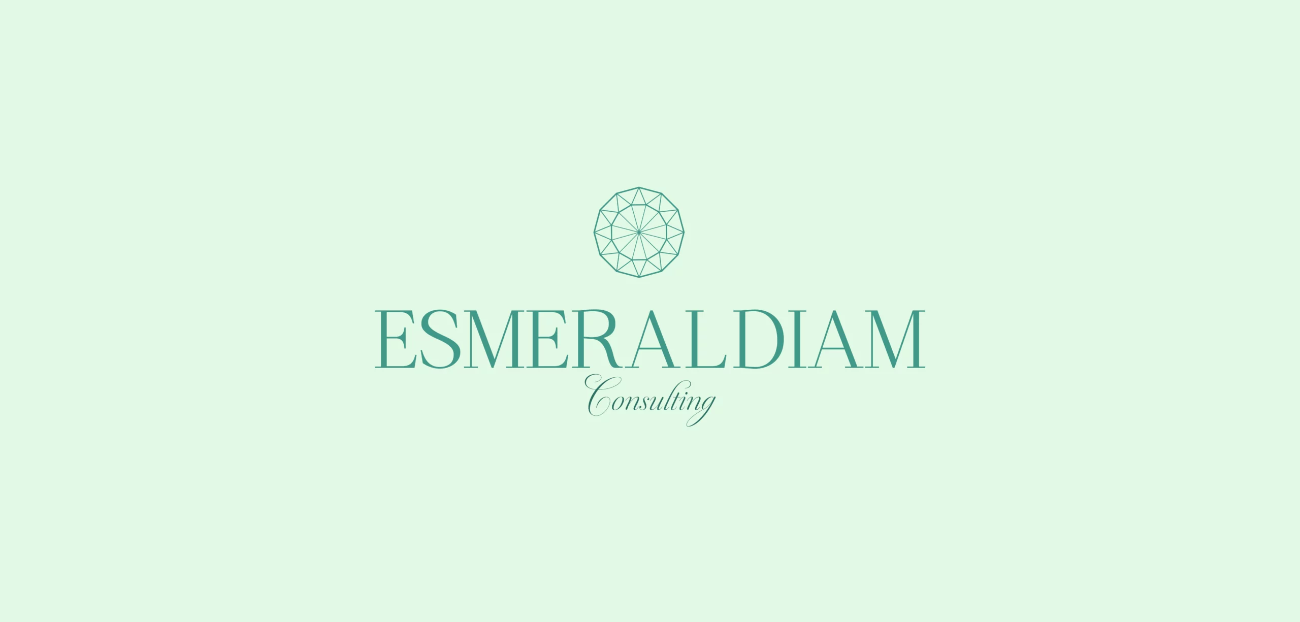 Logo Esmeraldiam et symbole diamant boussole sur fond vert clair