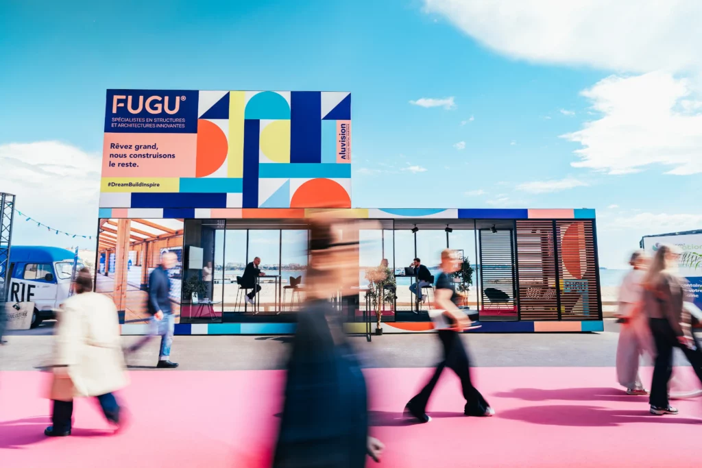 Direction artistique événementiel pour l'agence FUGU au Salon Heavent à Cannes